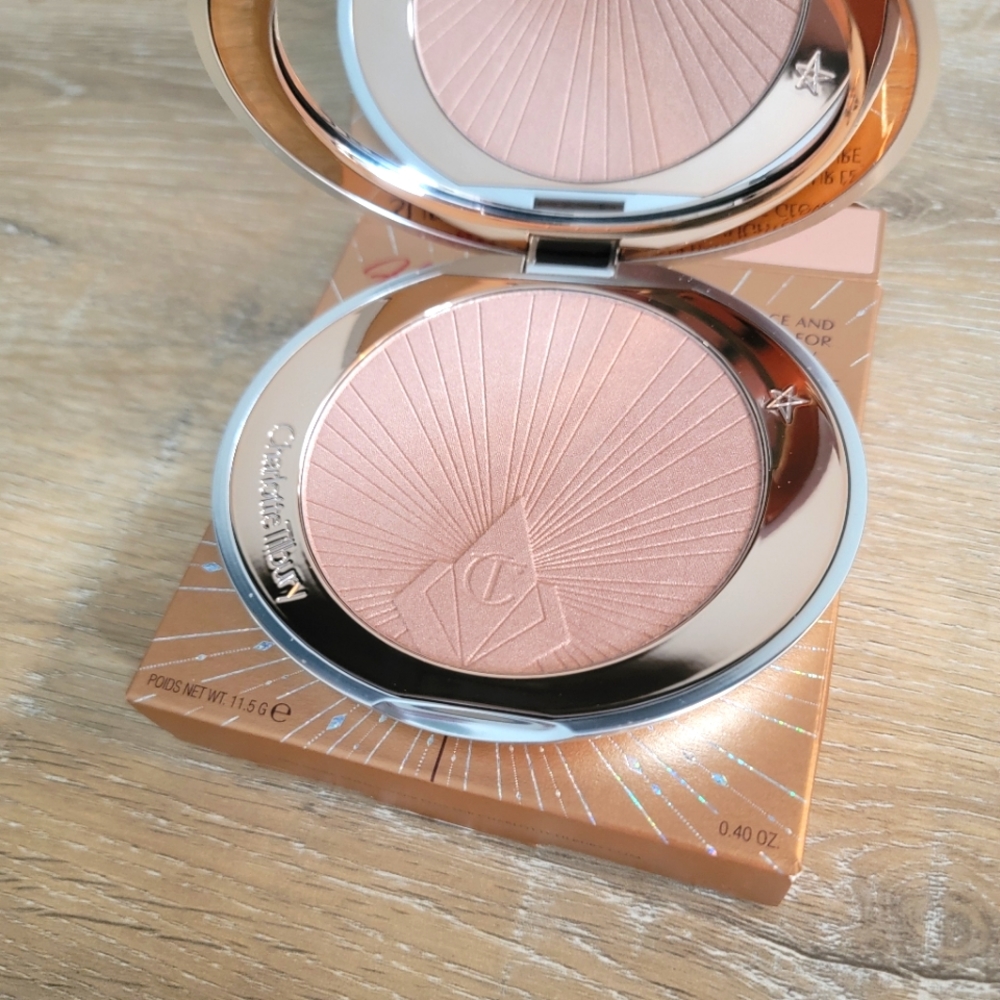 Charlotte tilbury highlighter